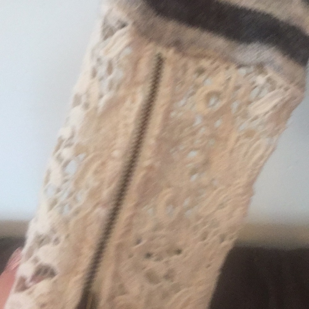 Doe & Rae - Picture 2 of 4